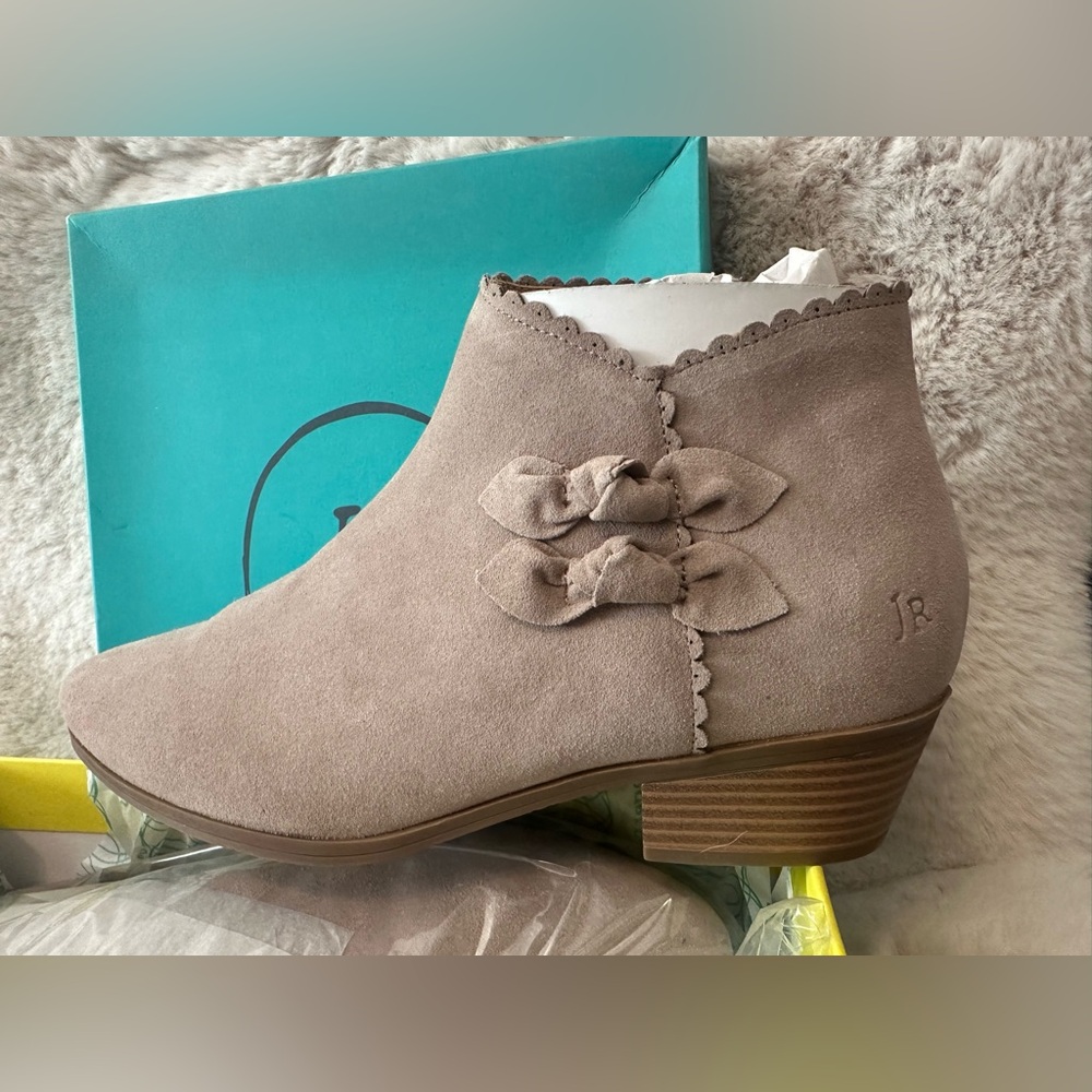 NIB Jack Rogers Kali Suede Bootie